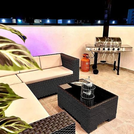 サンティアゴ・デ・ロス・カバリェロスOutstanding Pent House W/Jacuzziアパートメント エクステリア 写真