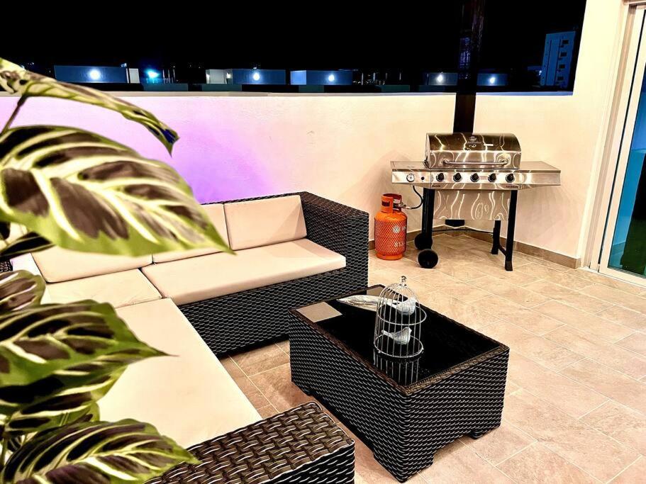 サンティアゴ・デ・ロス・カバリェロスOutstanding Pent House W/Jacuzziアパートメント エクステリア 写真
